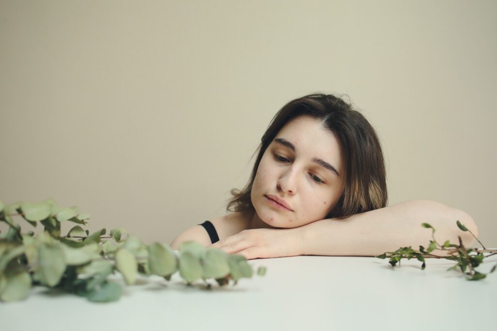 Overovanie zamestnania a príjmu: čo je primerané