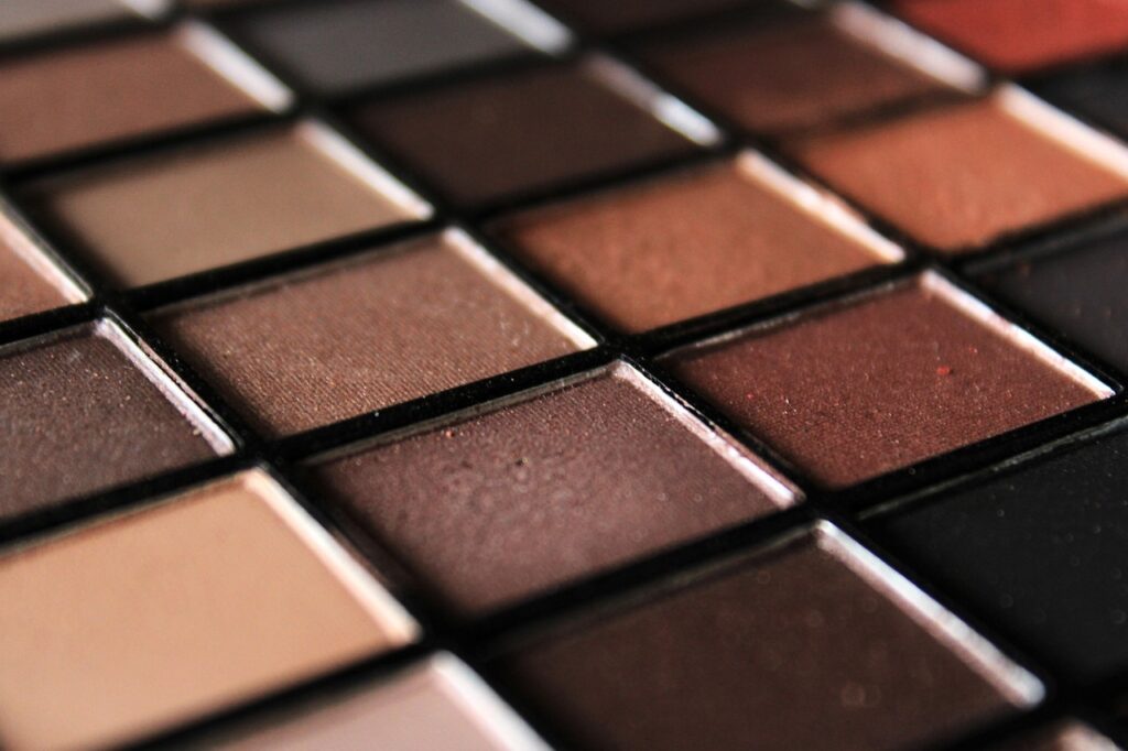 SEO pre neziskové projekty: cause keywords a topical authority