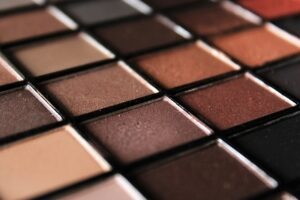 SEO pre neziskové projekty: cause keywords a topical authority