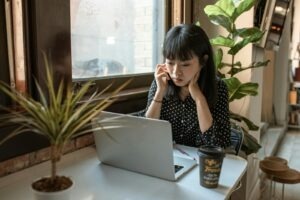 Generatívne algoritmy a umelá inteligencia v umení