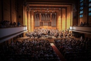 Strešné nájmy: solárne panely, antény, BTS – zmluvné náležitosti