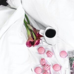 Jak vybrať odličovač očí: citlivé zloženie a riasy