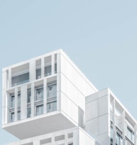 Jazda po diaľnici: pripájanie, odpojovanie, bezpečný odstup