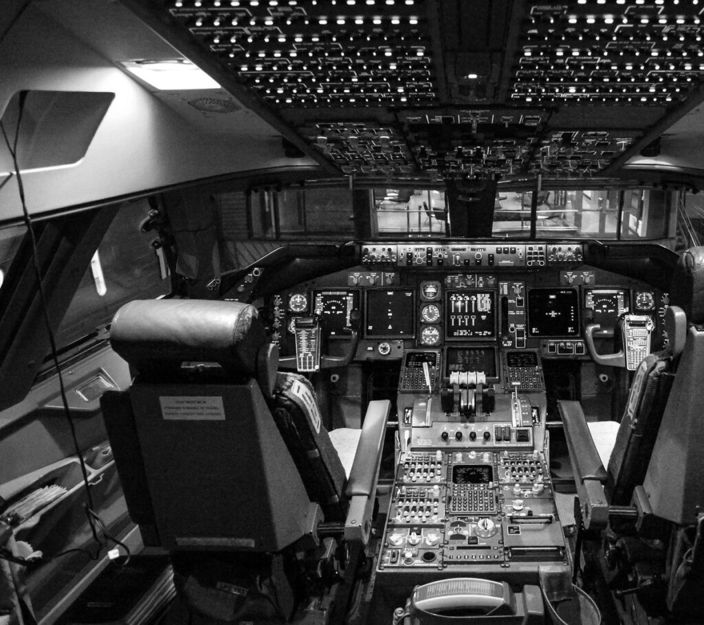 vzdelavanie-financie-ekonomika-podnikanie-1701