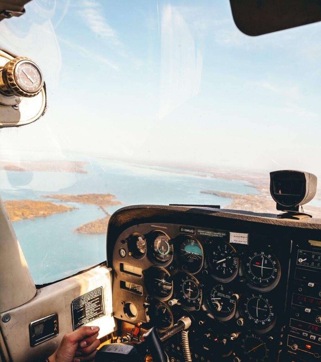 vzdelavanie-financie-ekonomika-podnikanie-1987