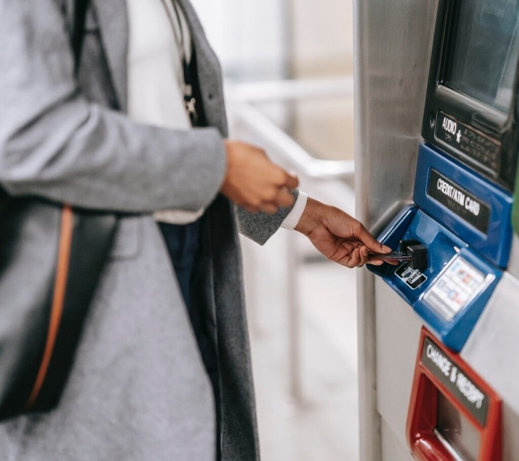 vzdelavanie-financie-ekonomika-podnikanie-2010