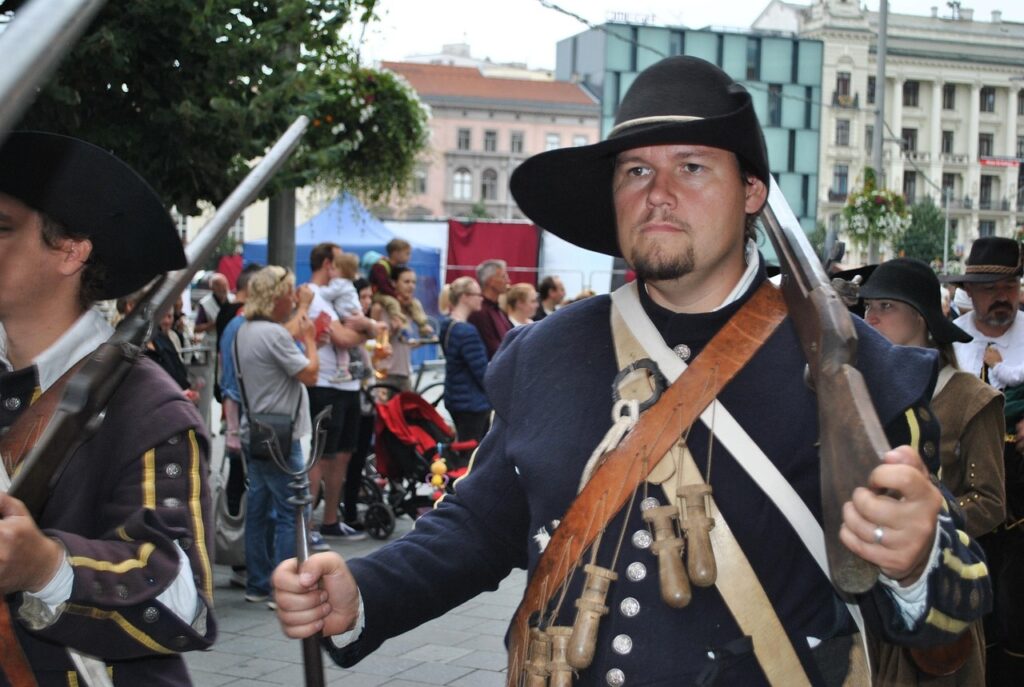 vzdelavanie-financie-ekonomika-podnikanie-2216