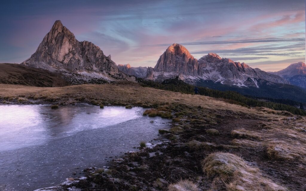 vzdelavanie-financie-ekonomika-podnikanie-2493