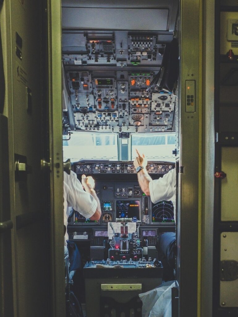 vzdelavanie-financie-ekonomika-podnikanie-2561