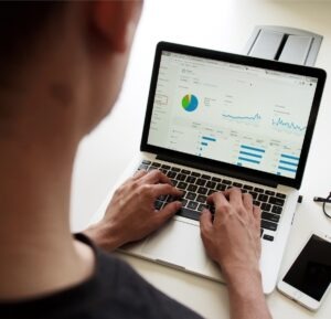 vzdelavanie-financie-ekonomika-podnikanie-2683