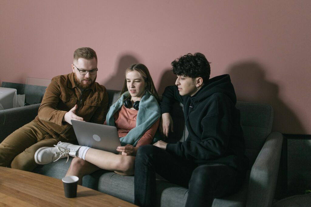 Ako pomôcť priateľovi so závislosťou na hazardných hrách