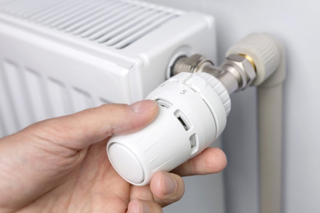 Ako nastaviť termostatickú hlavicu? Vykurujte rozumne