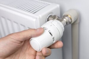 Ako nastaviť termostatickú hlavicu? Vykurujte rozumne