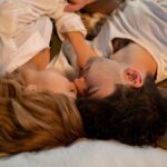 Znovuobjavenie túžby vo vzťahu: ako každý deň znovu prebúdzať sexuálne napätie