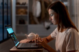 Pracujte inteligentnejšie: Čo dokáže Copilot v Microsoft Office?